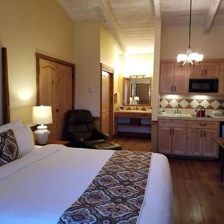 Carmel Valley Lodge Bagian luar foto