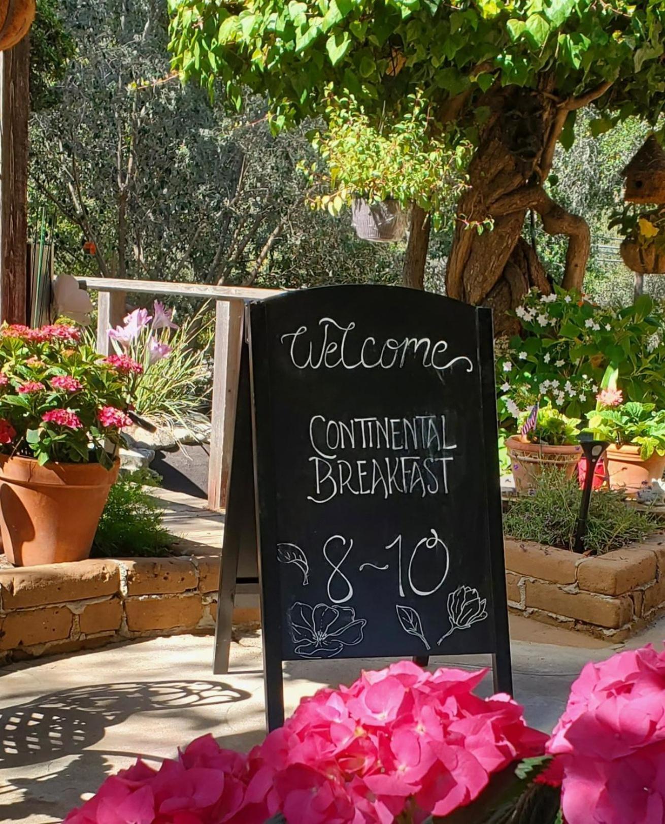 Carmel Valley Lodge Bagian luar foto