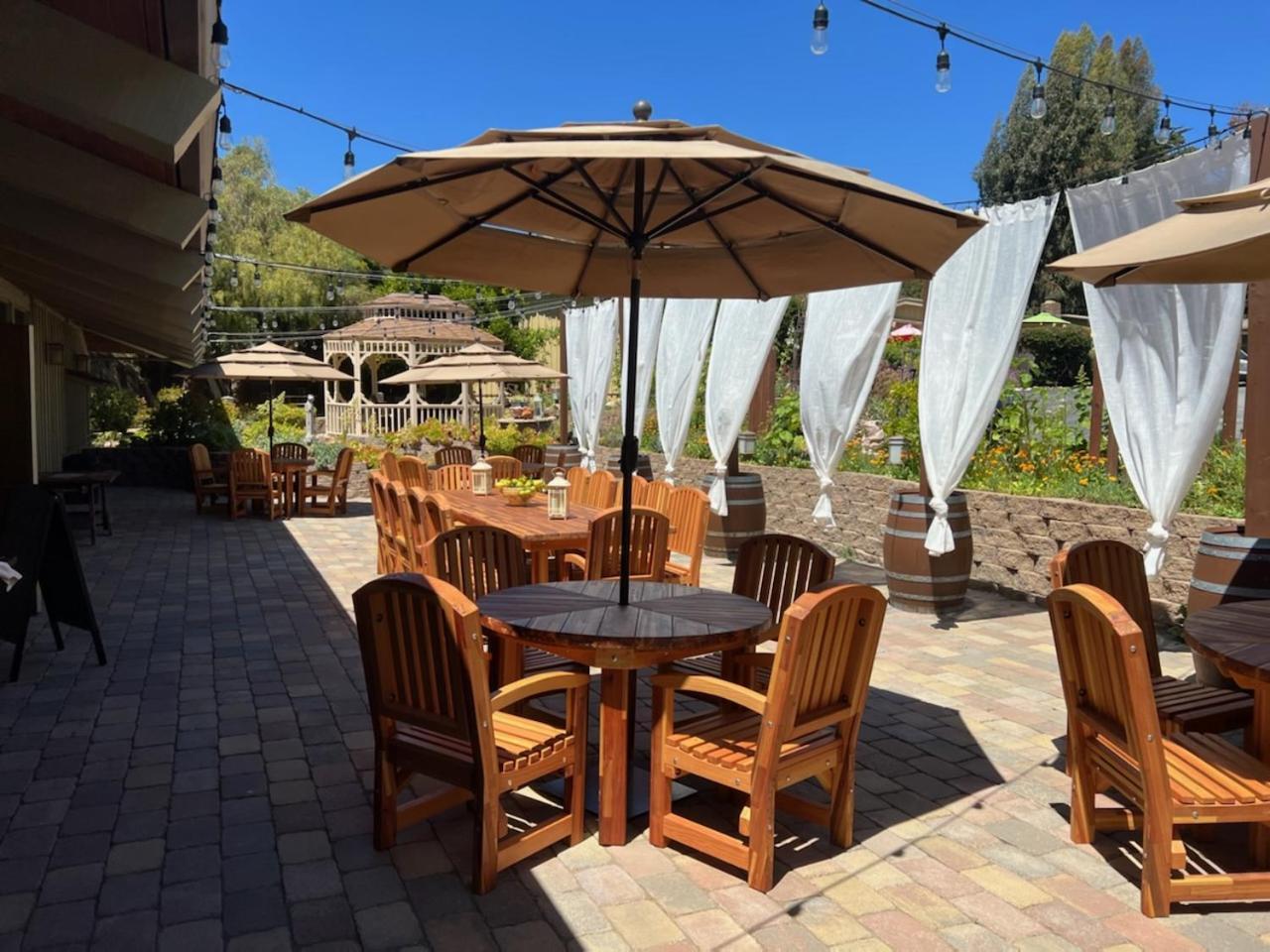 Carmel Valley Lodge Bagian luar foto